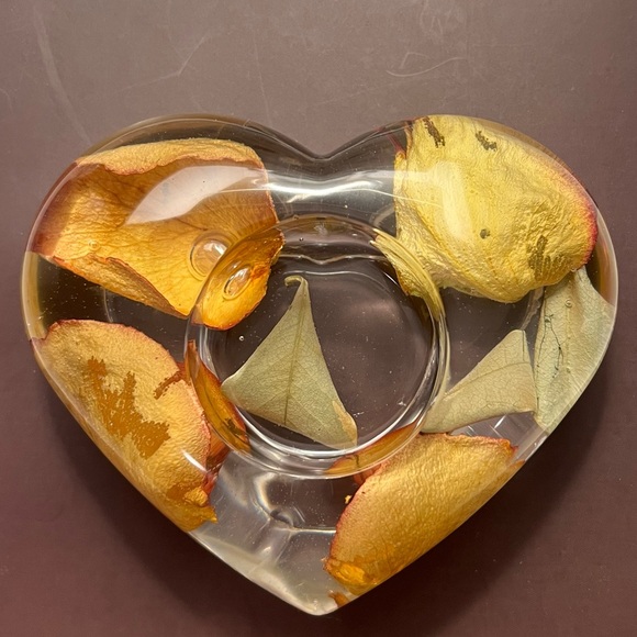 Handmade resin candle holder - Picture 2 of 6